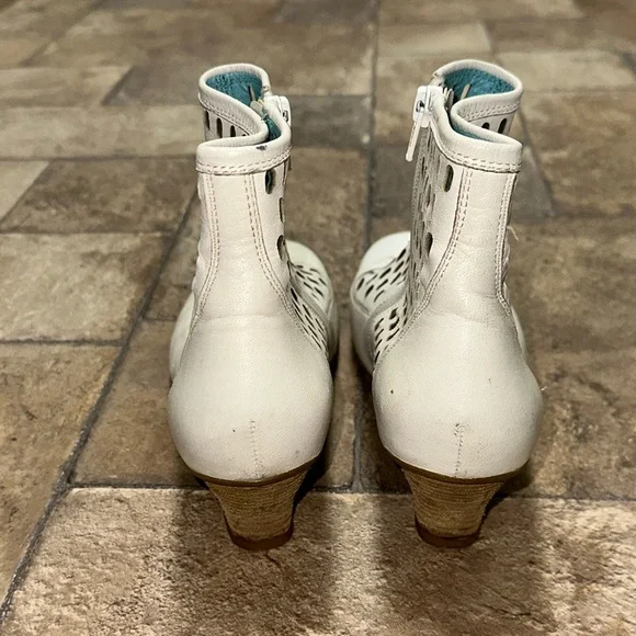 Marc Size 39 - Picture 4 of 9